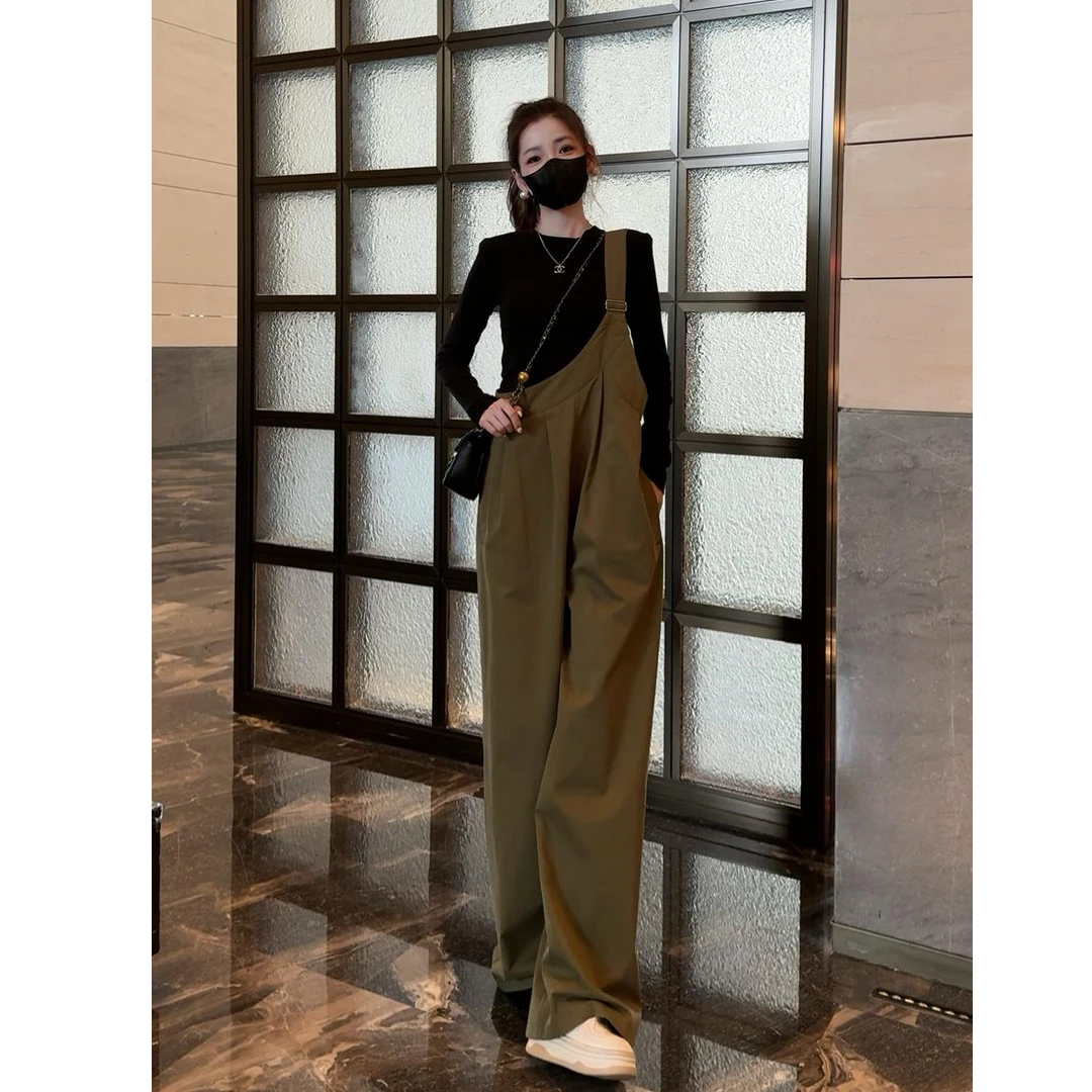 时尚套装女2025秋季新款设计感工装背带裤长袖T恤衫洋气两件套