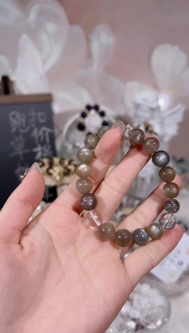 【闪购商品】水晶手链未镶嵌天然水晶默认微瑕 多样性发货发其一