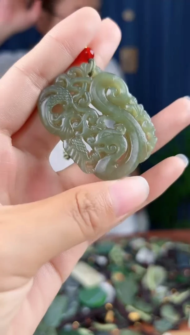 未镶嵌和田玉挂件拍一发一，多样性发货