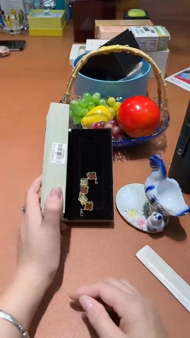 瓷片全场正品   一件不留@@1