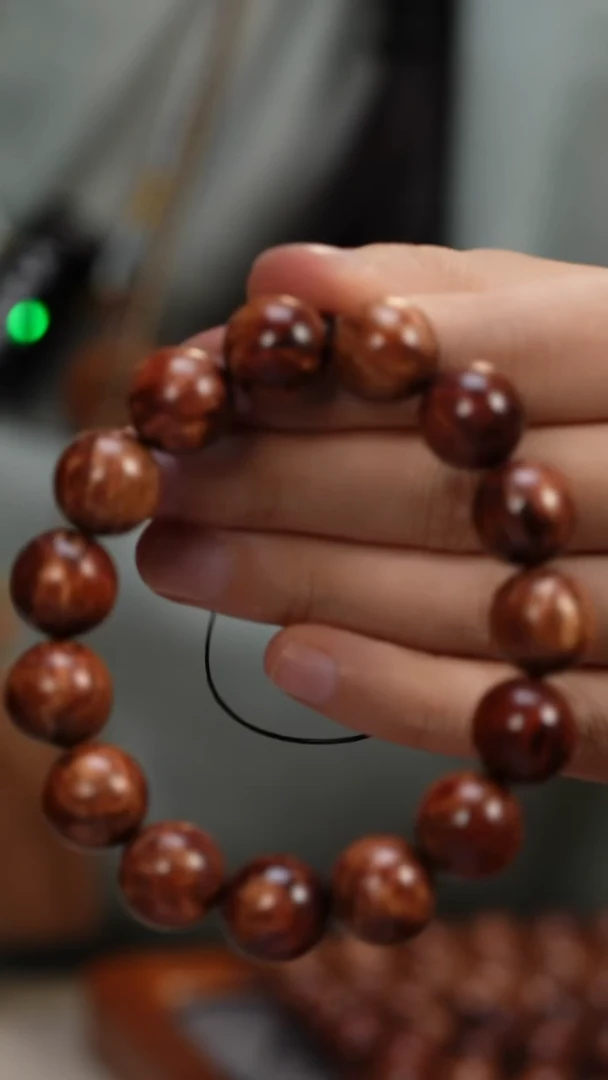 降真香手串/手链偷****~海南红降1.5圆珠单圈多样式发其一