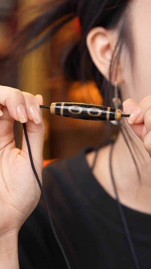 玛瑙/玉髓颈饰18K金镶嵌Z31757多样性发其一项链