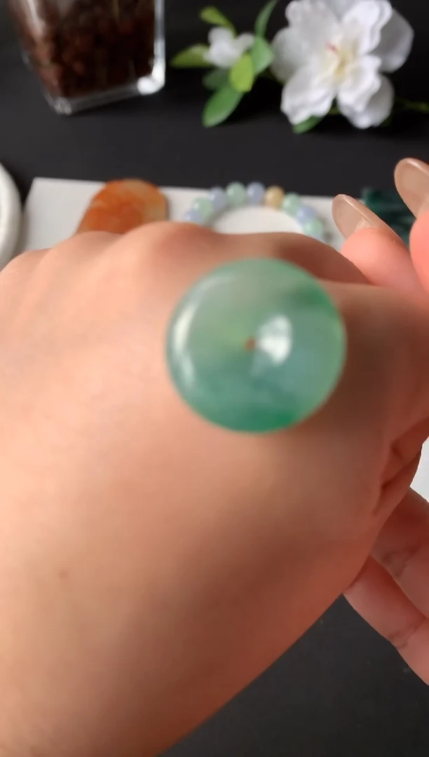 未镶嵌定制翡翠尺寸18.2*4.9