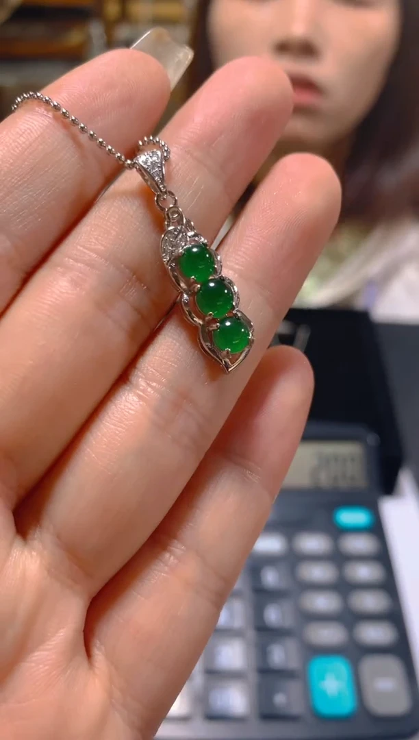 颈饰未镶嵌翡翠多样性发一