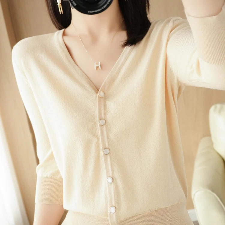 【A431】天丝七分袖开衫V