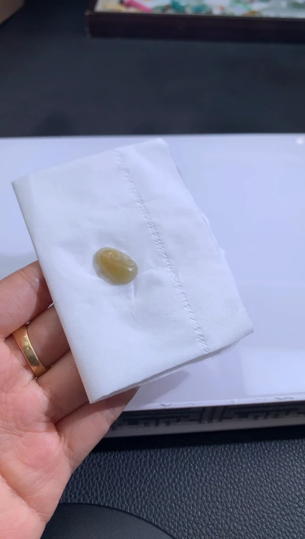 【闪购商品】定制翡翠未镶嵌翡翠