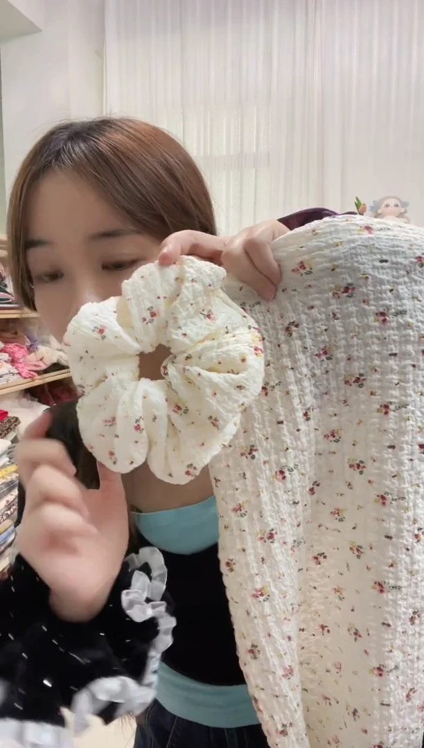 棉1米奶油黄小碎花针织布料 不是发圈哦~