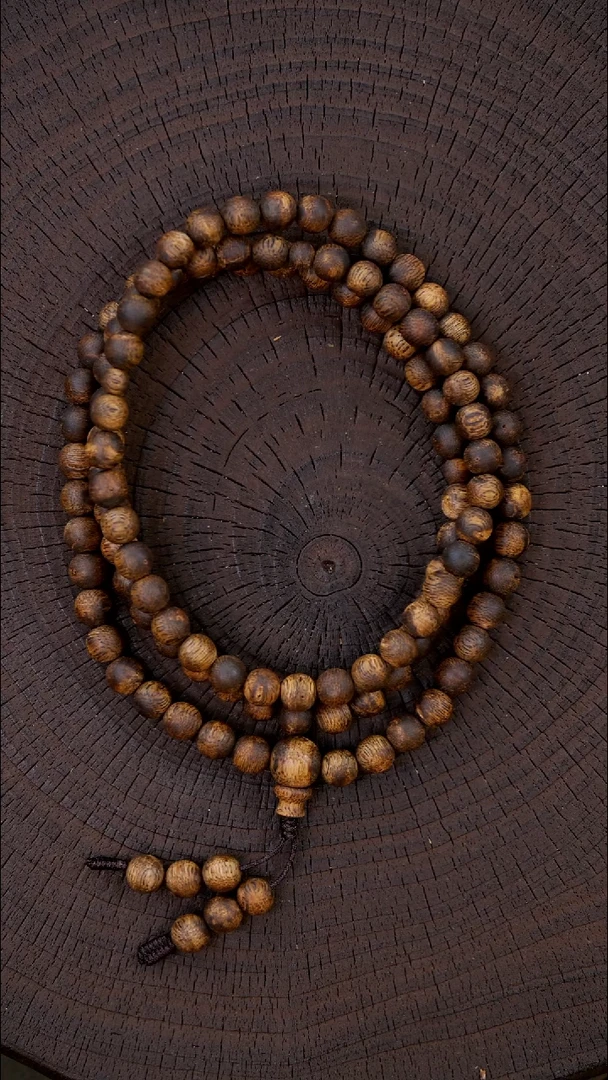 沉香沉香碎屑真正的天然虫漏九九沉07mm圆珠多圈