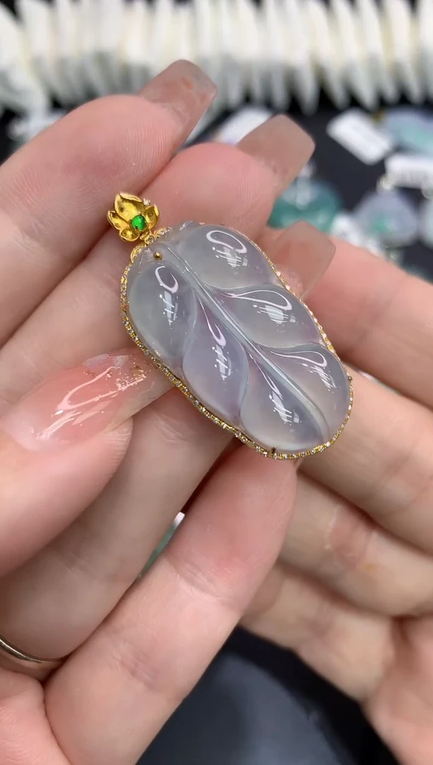 吊坠(不含链)18K金镶嵌翡翠11111111111111