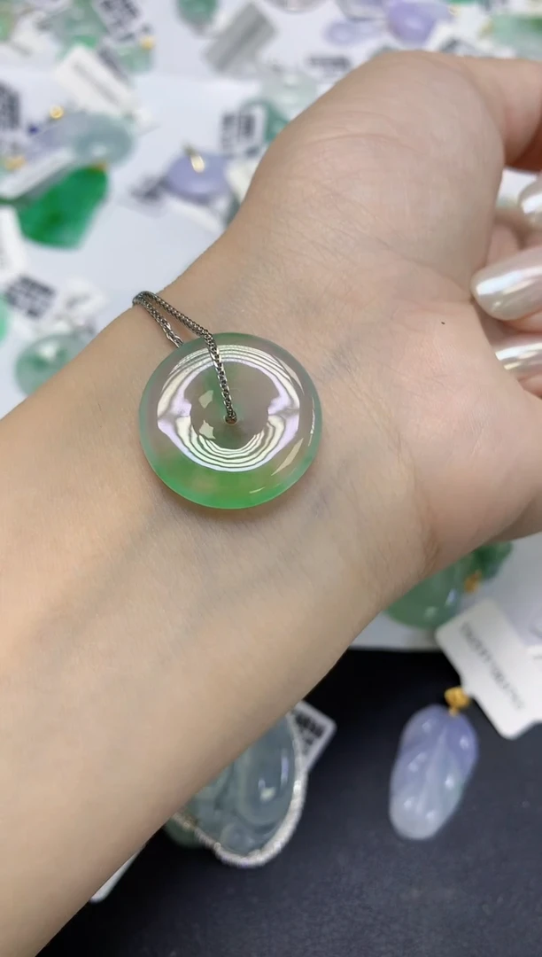 颈饰未镶嵌翡翠天然缅甸翡翠A货多样性发一件