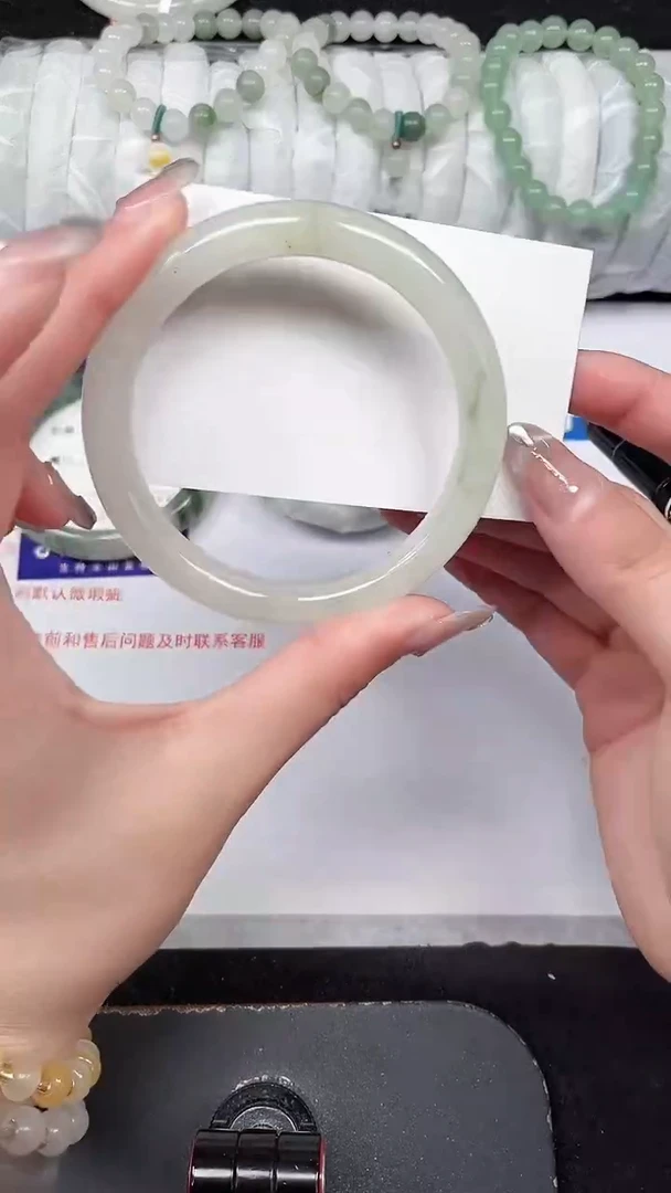 未镶嵌手镯石英质玉182-59/60