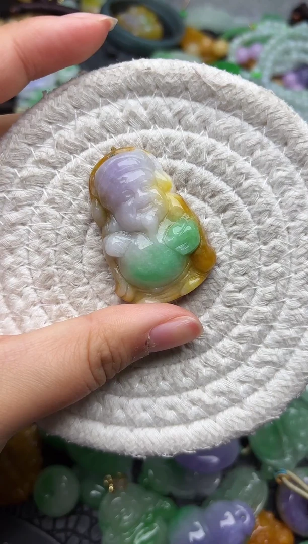 颈饰未镶嵌翡翠缅甸翡翠吊坠