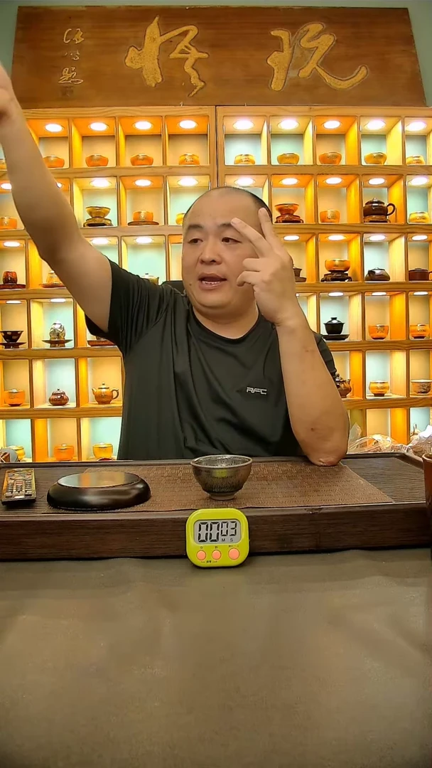 茶盏ᥫ****?604.。。。。。