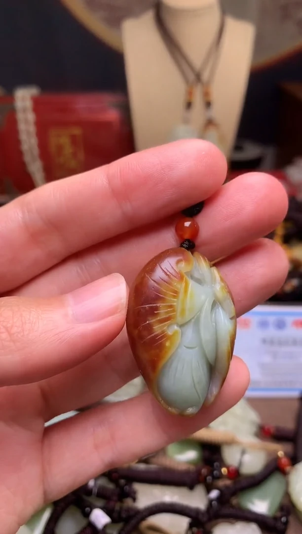 颈饰未镶嵌和田玉新疆料青海料清水和田玉吊坠