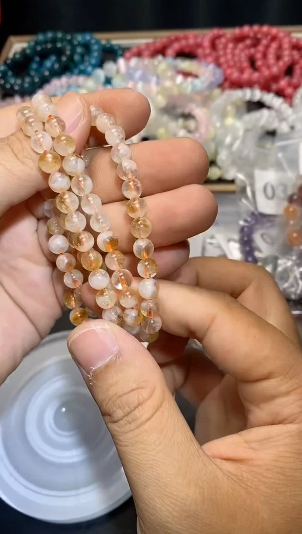 【闪购商品】水晶手串未镶嵌蜂蜜奶盖黄水010