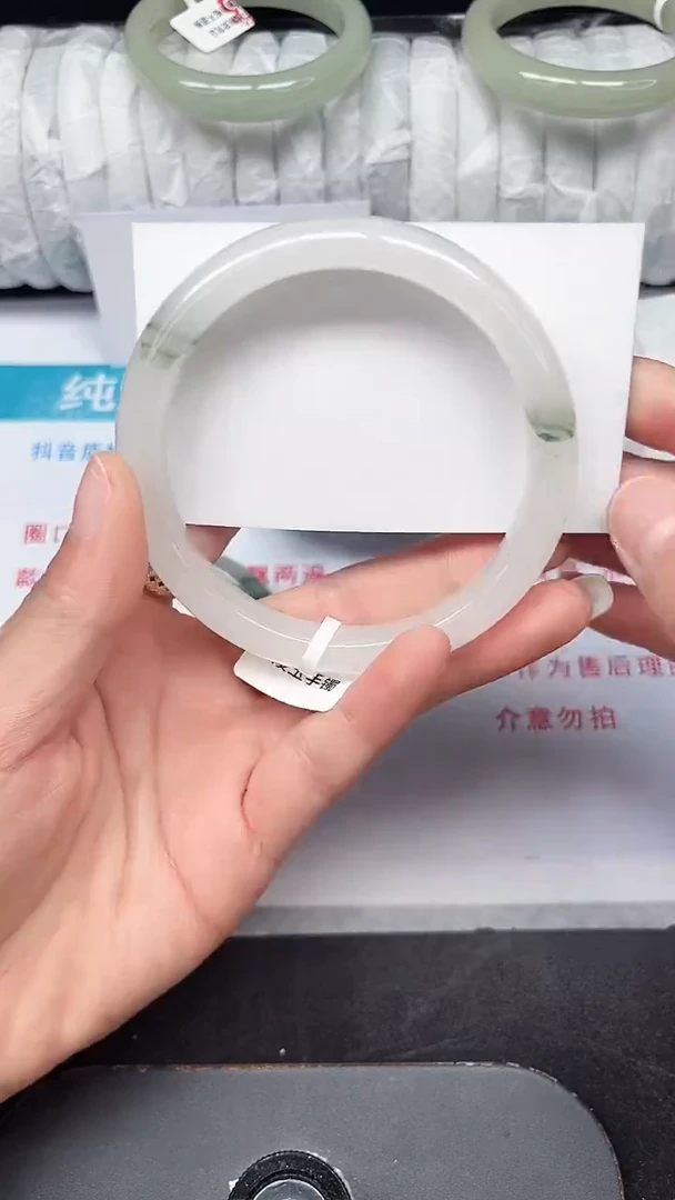 未镶嵌手镯石英质玉169-65/66