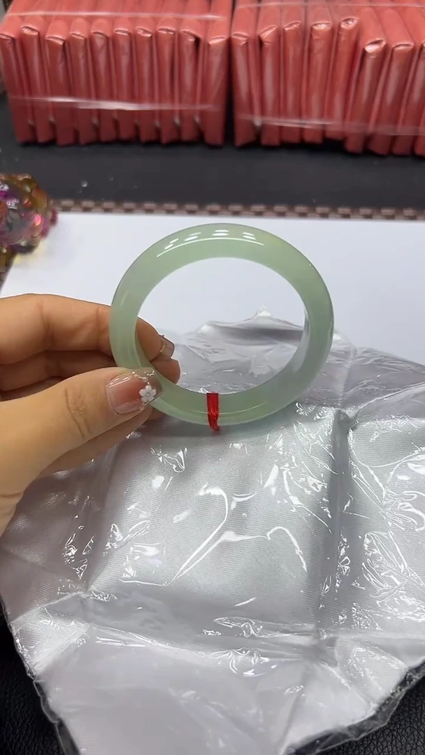 无非金属80号手镯56.2圈口雪