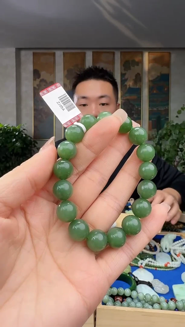 颈饰未镶嵌和田玉拍一发一