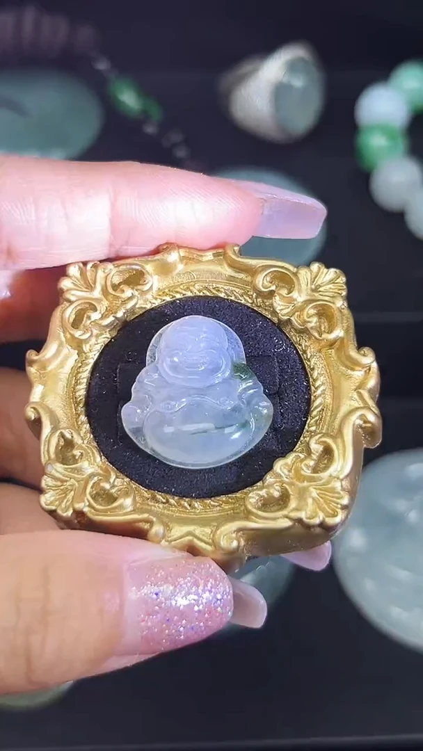 颈饰未镶嵌翡翠天然缅A翡翠吊坠