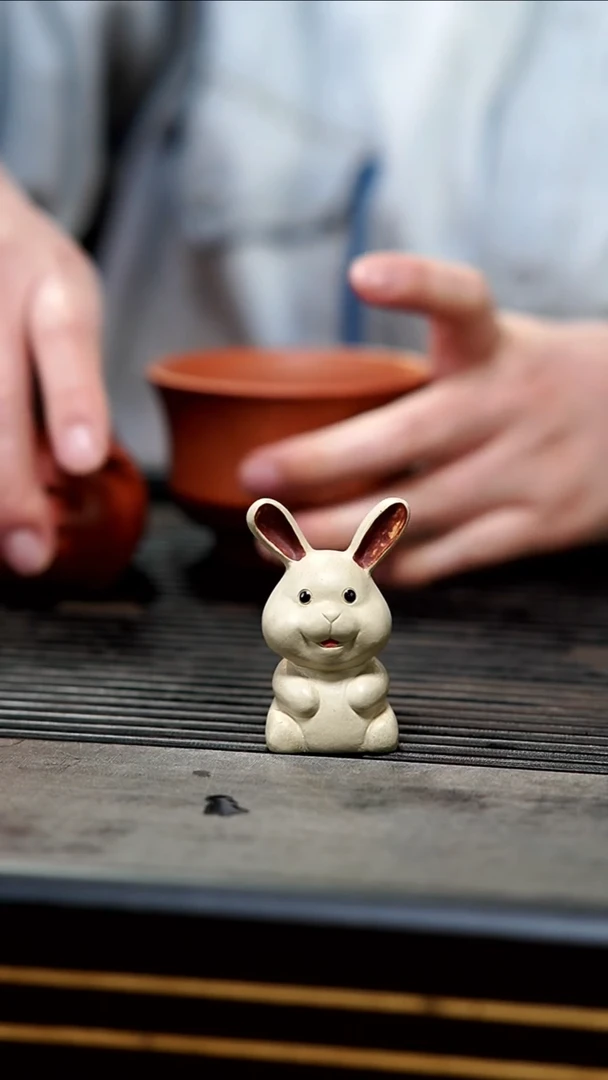 【闪购商品】紫砂茶壶05-茶宠雕塑小兔子