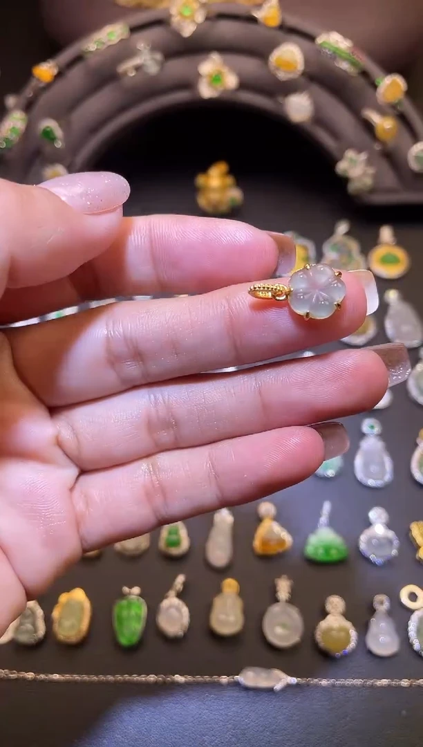 吊坠(不含链)银S925镶嵌翡翠1