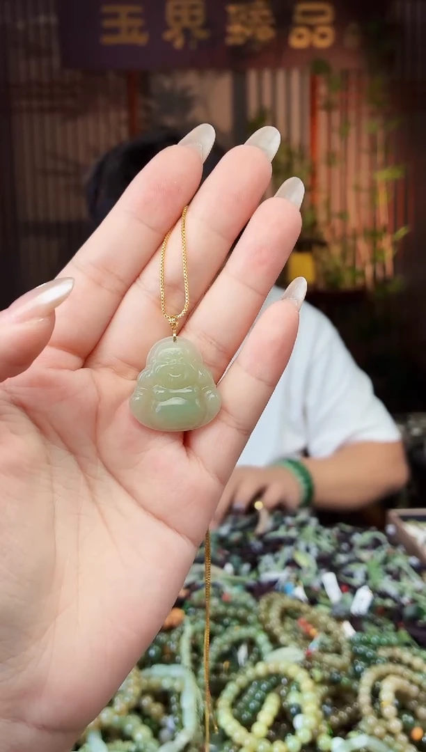 18K金镶嵌和田玉挂件多样性发货拍一发一