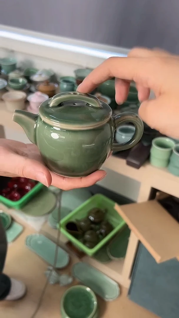 龙泉云间青瓷小米茶器