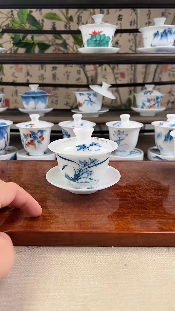 微瑕高冰兰花130ml三才盖碗