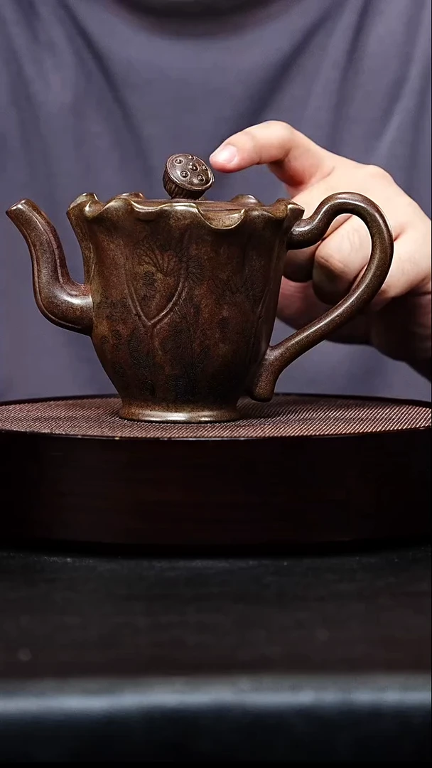 茶壶紫砂莲蓬壶