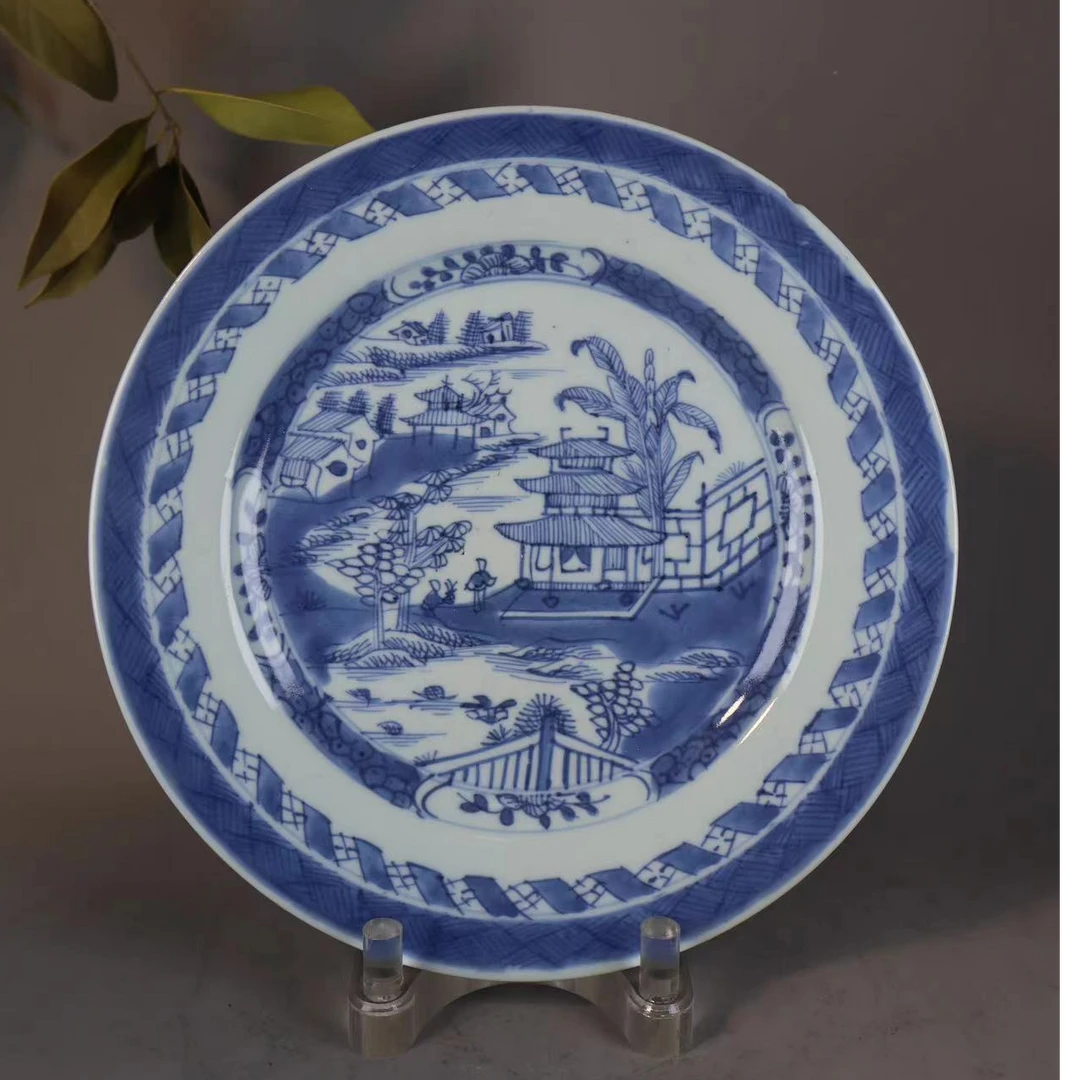 10:清中期青花山水楼阁人物盘