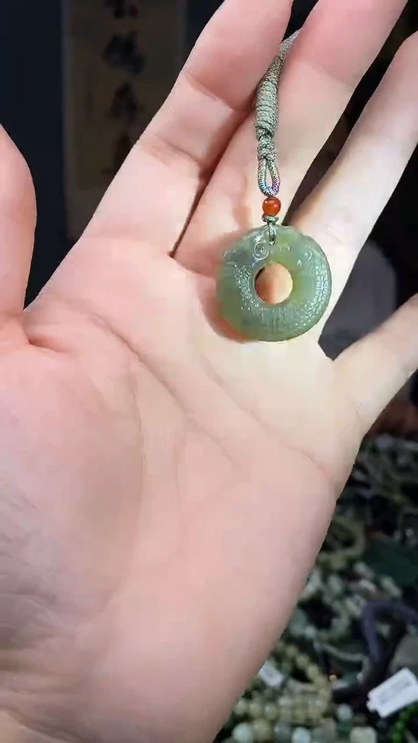 颈饰未镶嵌和田玉多样性发货，拍一发一