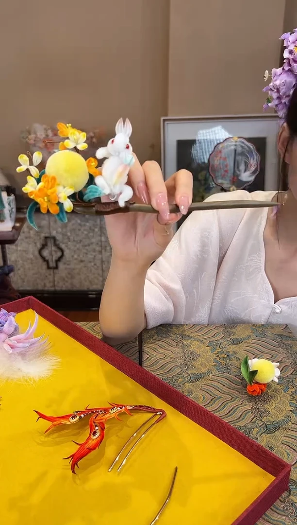 刺绣A***e非遗绒花（发饰）