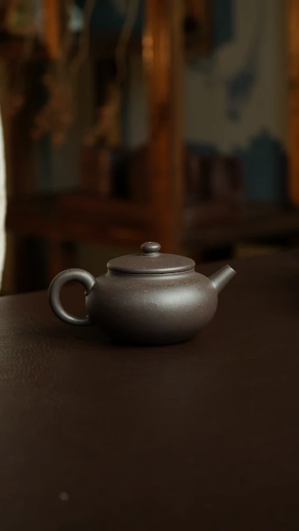 茶杯紫砂86号 徐新正老师天青光素原矿壶