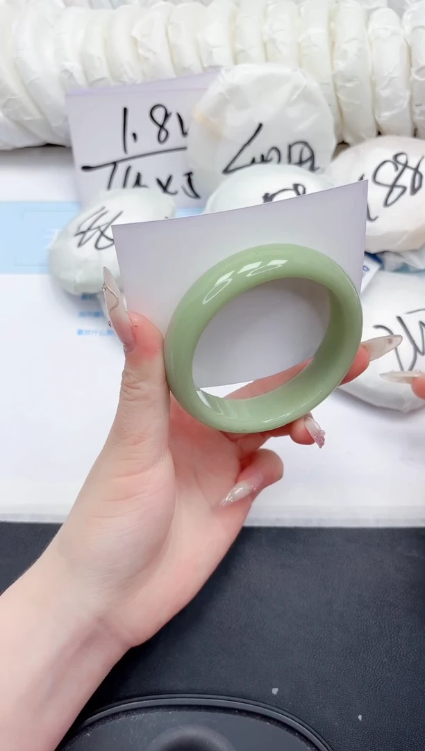 石英质玉手镯未镶嵌227-58