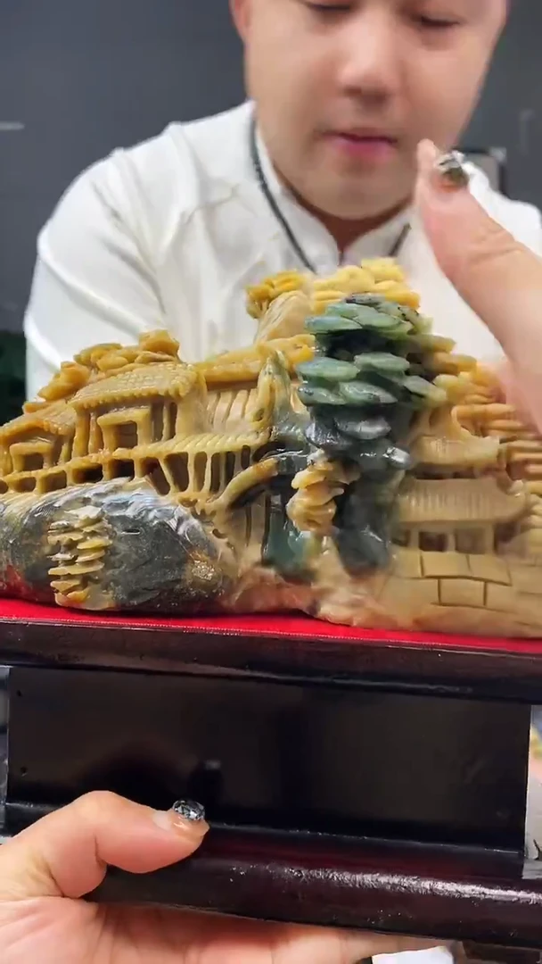 未镶嵌蛇纹石玉摆件天然岫玉山水摆件