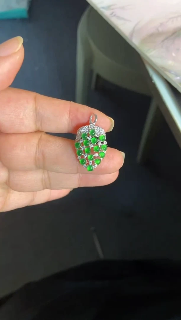 吊坠(不含链)银S925镶嵌翡翠1