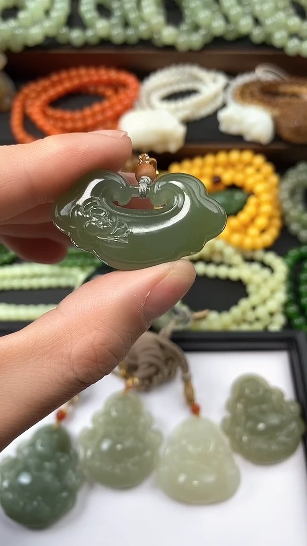 【闪购商品】和田玉如意锁未镶嵌1