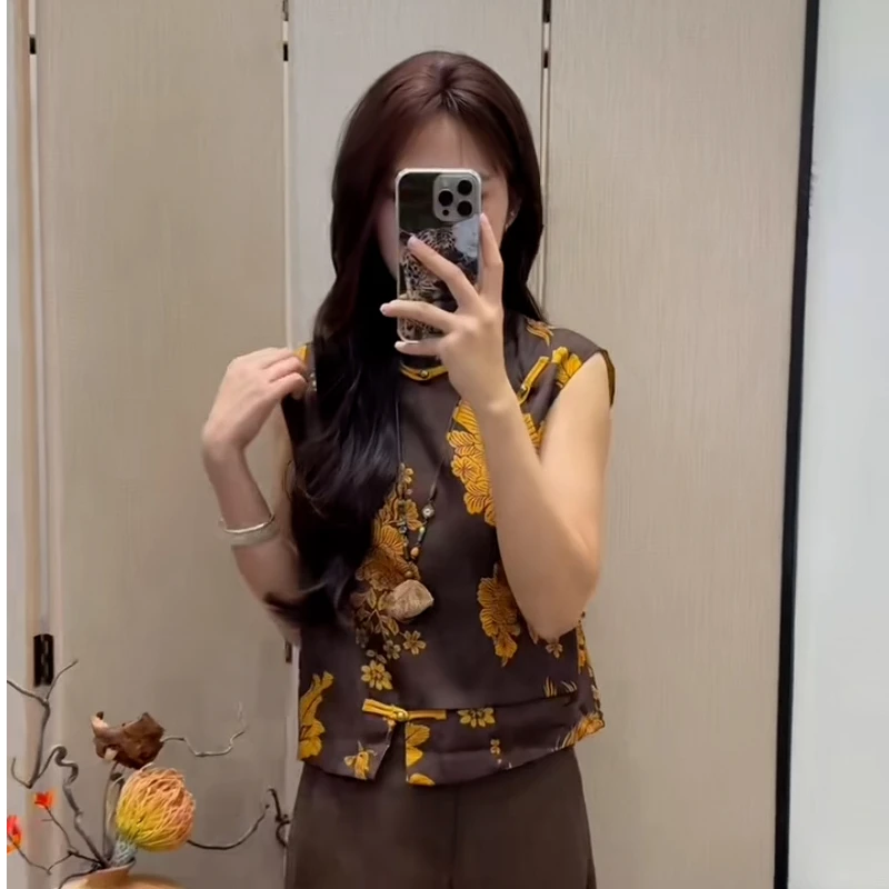 新中式国风立领盘扣提花马甲女2025秋季新款复古坎肩短款上衣马夹