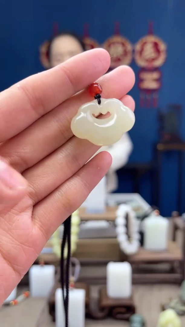 【闪购商品】和田玉颈饰未镶嵌1