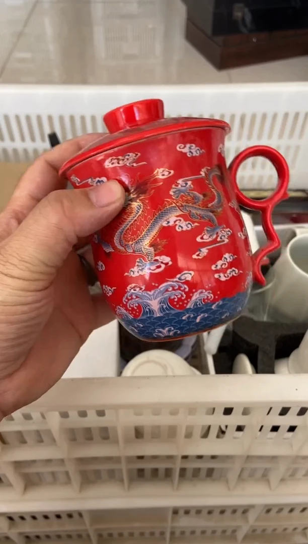 杯无运费险有瑕疵的摄影的产品有使用过的痕迹有点脏介意勿拍