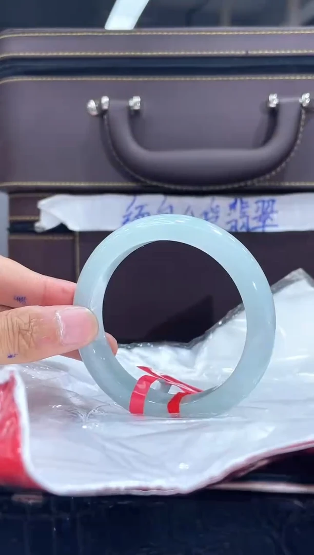 未镶嵌手镯翡翠20