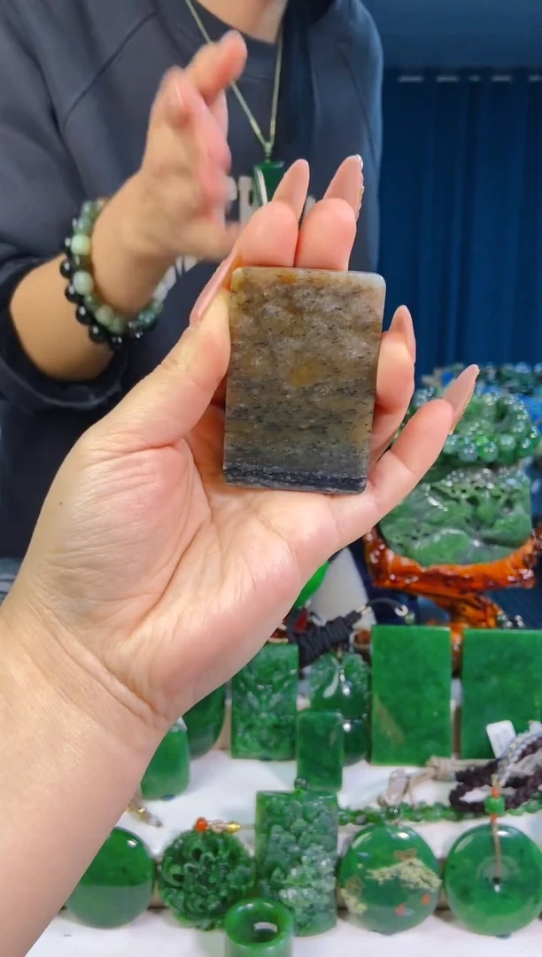 【闪购商品】和田玉挂件未镶嵌1