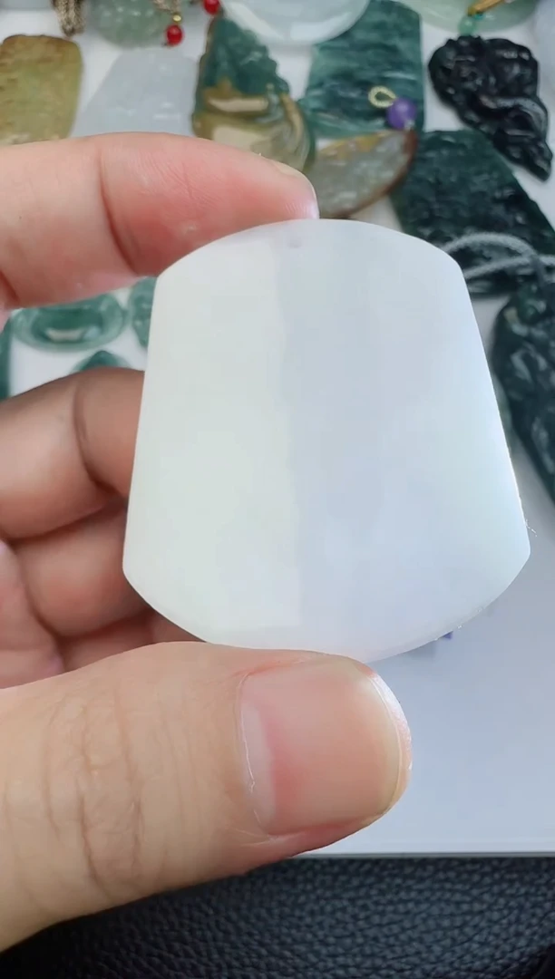 【闪购商品】翡翠吊坠(不含链)未镶嵌1111111111