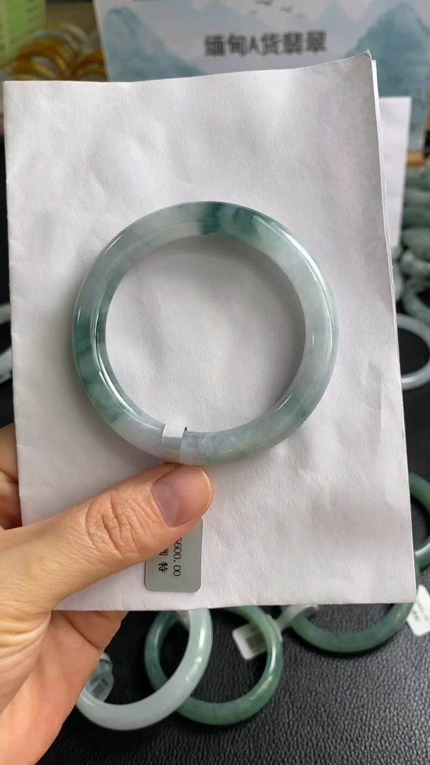 未镶嵌手镯翡翠//20255058   54圆条