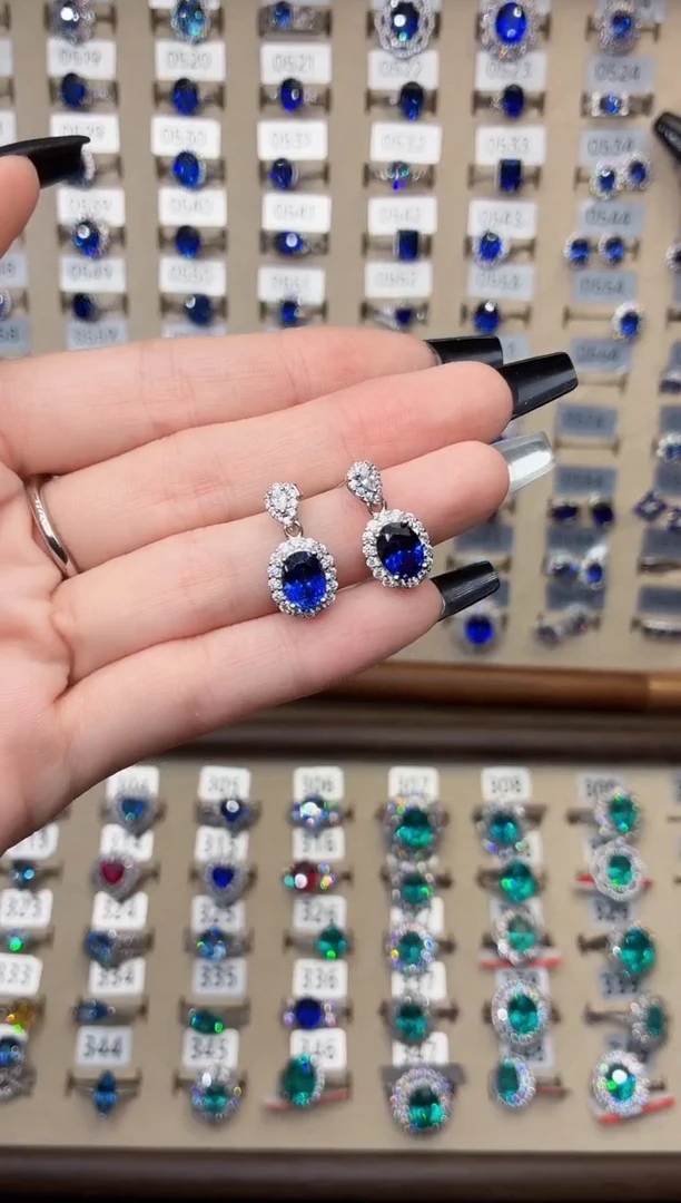 耳饰蓝宝石银S925镶嵌0000