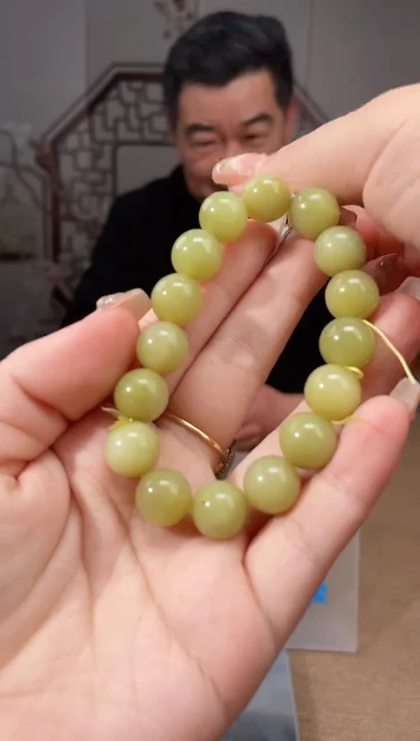 【闪购商品】和田玉手链未镶嵌多样性发货拍一发一 18017