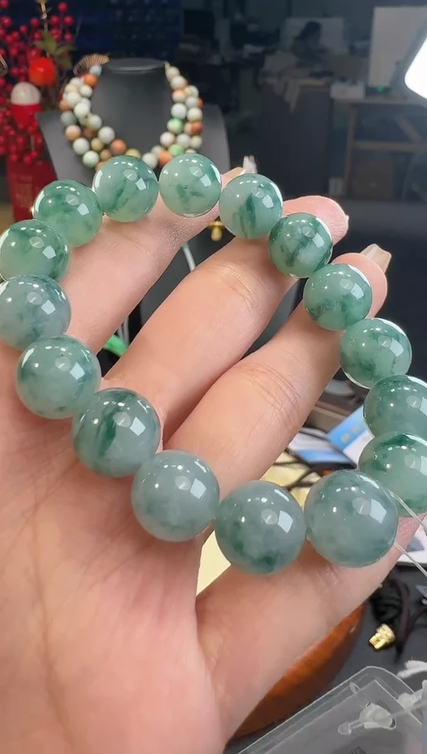 【闪购商品】翡翠颈饰未镶嵌珠串