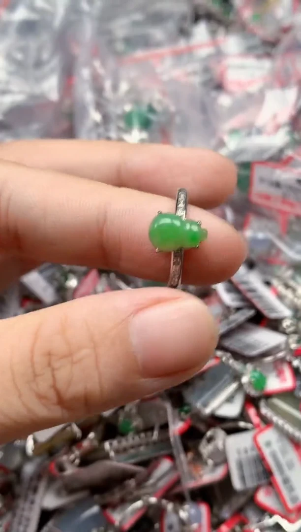 银S925镶嵌戒指翡翠天然A货缅甸翡翠