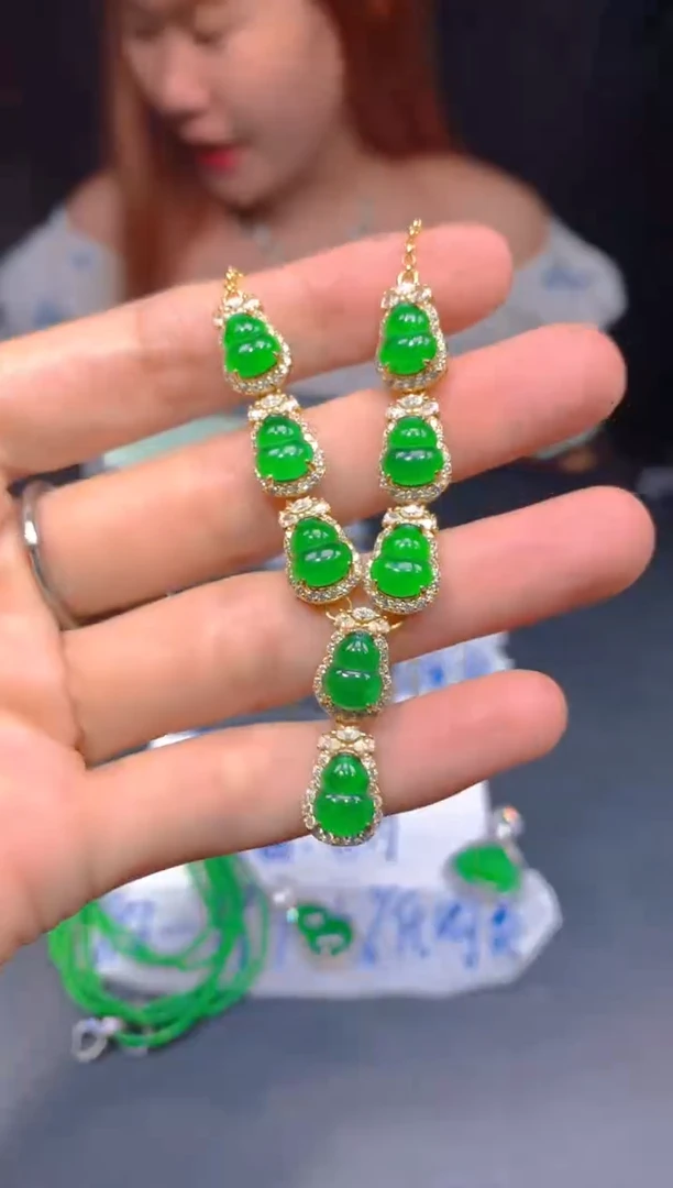 定制翡翠未镶嵌240多样性发货（发其一）