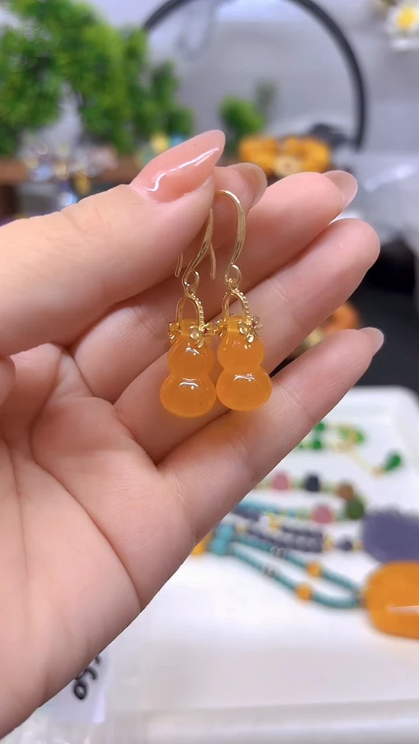 14K金镶嵌翡翠耳饰E660